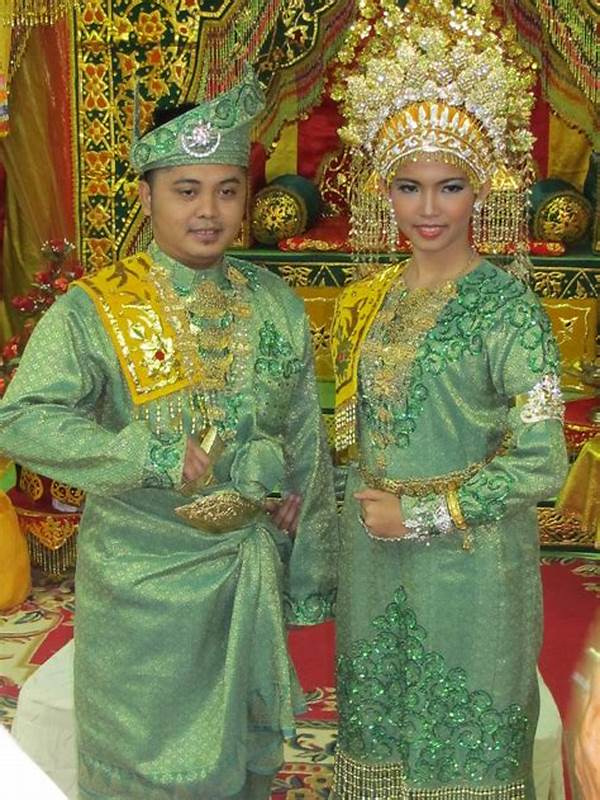 Baju Adat Selebriti Masa Kini.